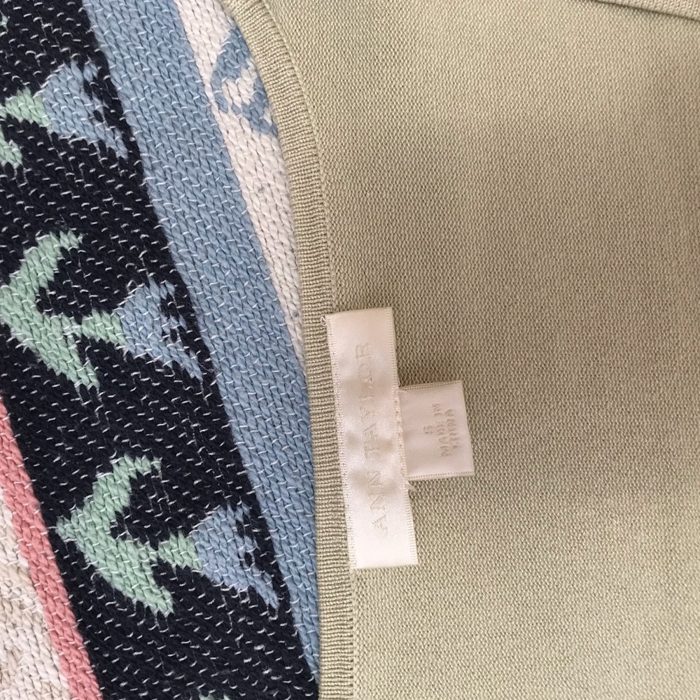 Cropped sweater - Picture 6 of 6